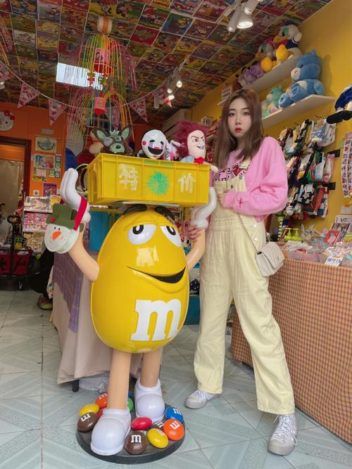 2025澳门天天开好彩免费和女网红违停跳上警车与女网红违停跳上警车视频