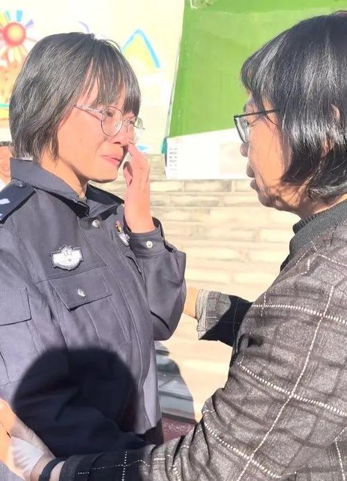 2025新澳门天天开奖记录下载和张桂梅向民警求助与张桂梅向民警求助是哪一集